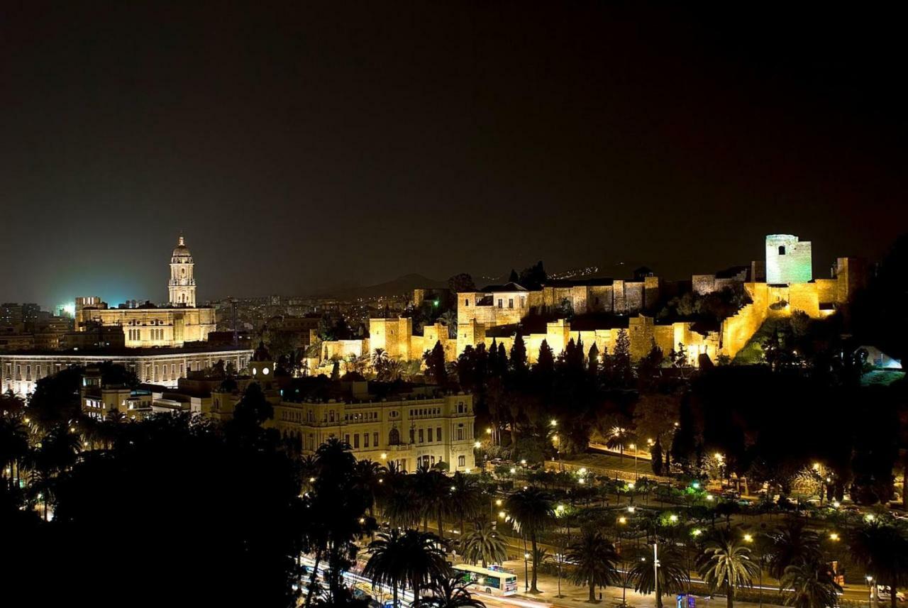 Homely Malaga Atarazanas Bagian luar foto